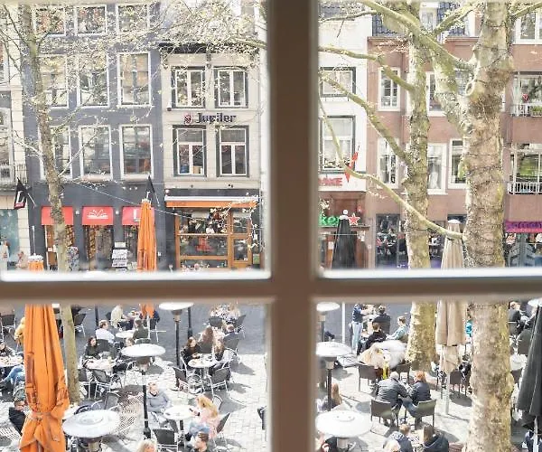 Ginny's Op De Grote Markt Appartement *