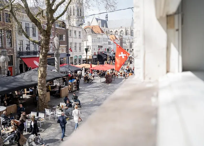 Ginny's Op De Grote Markt Apartman *