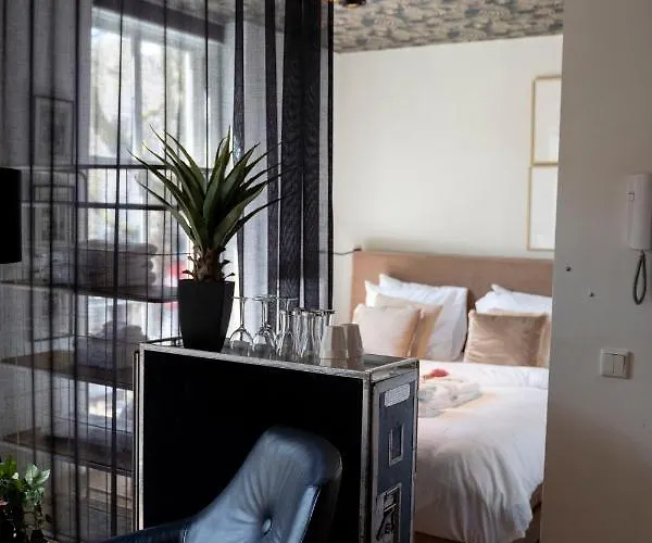 Ginny's Op De Grote Markt Apartman